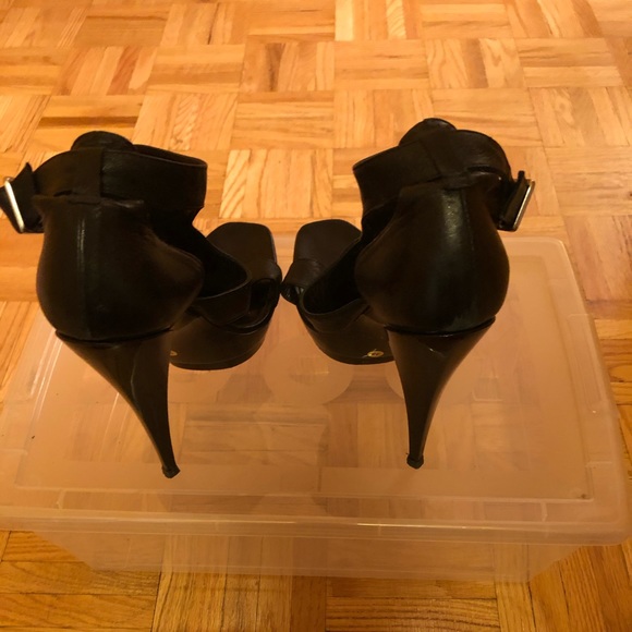Black leather buckled Mimosa heels - Picture 3 of 3